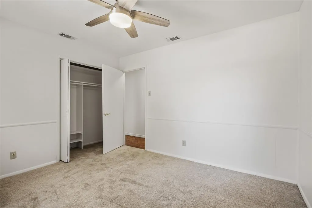 15721 mapleview