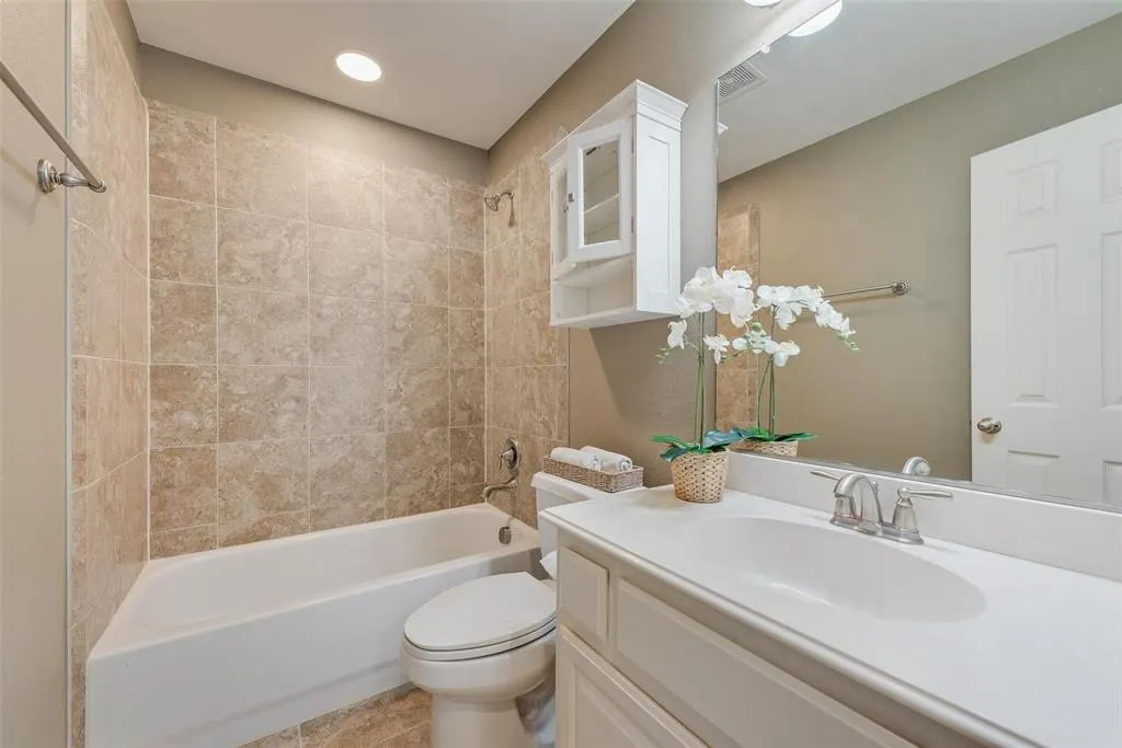 7816 Royal Gorge Lane