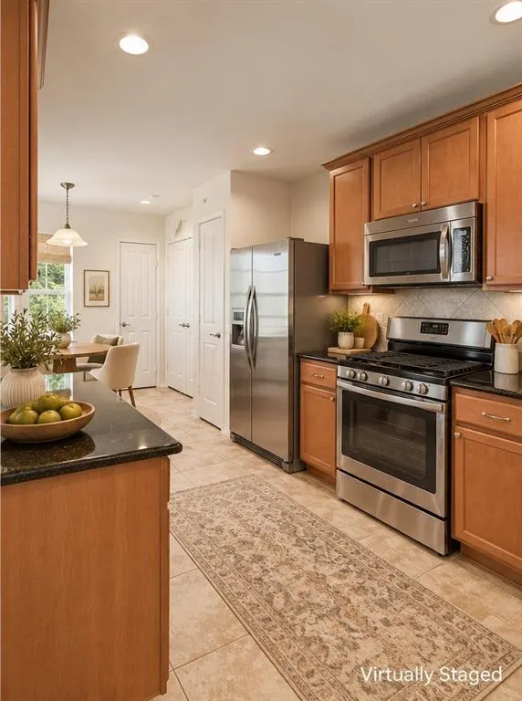 311 Mariposa Lane