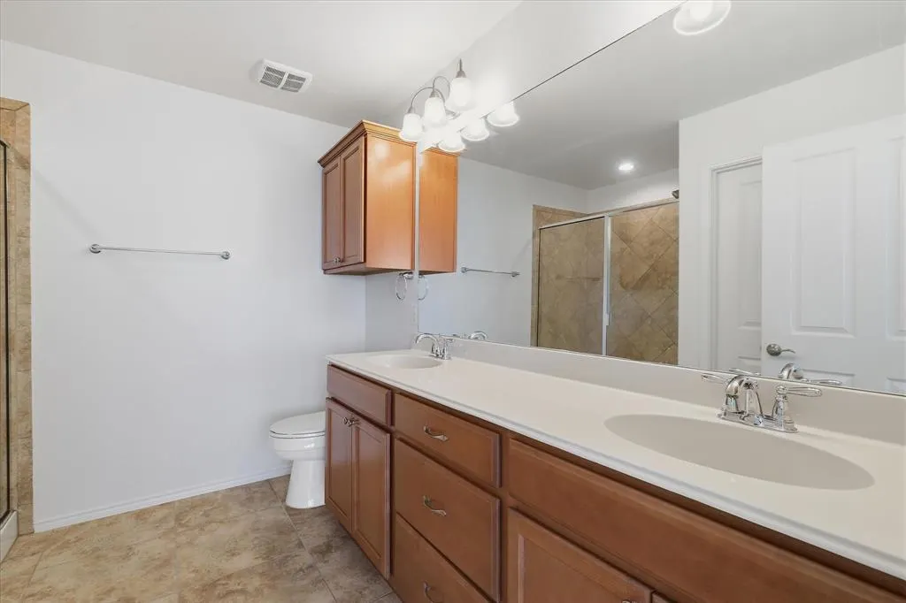 311 Mariposa Lane