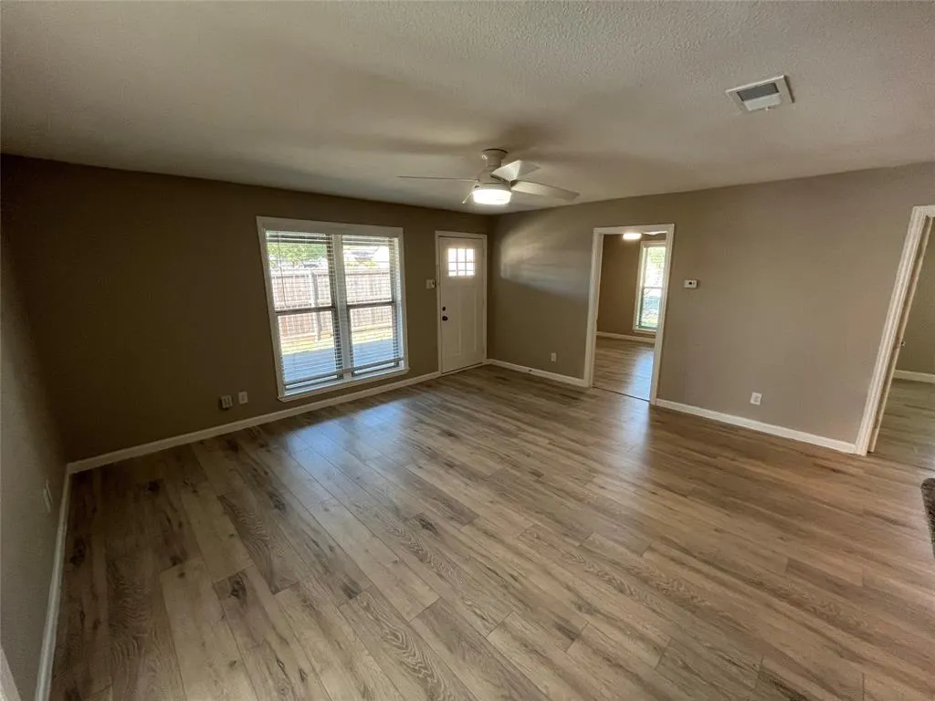 600 Royal Crest Drive