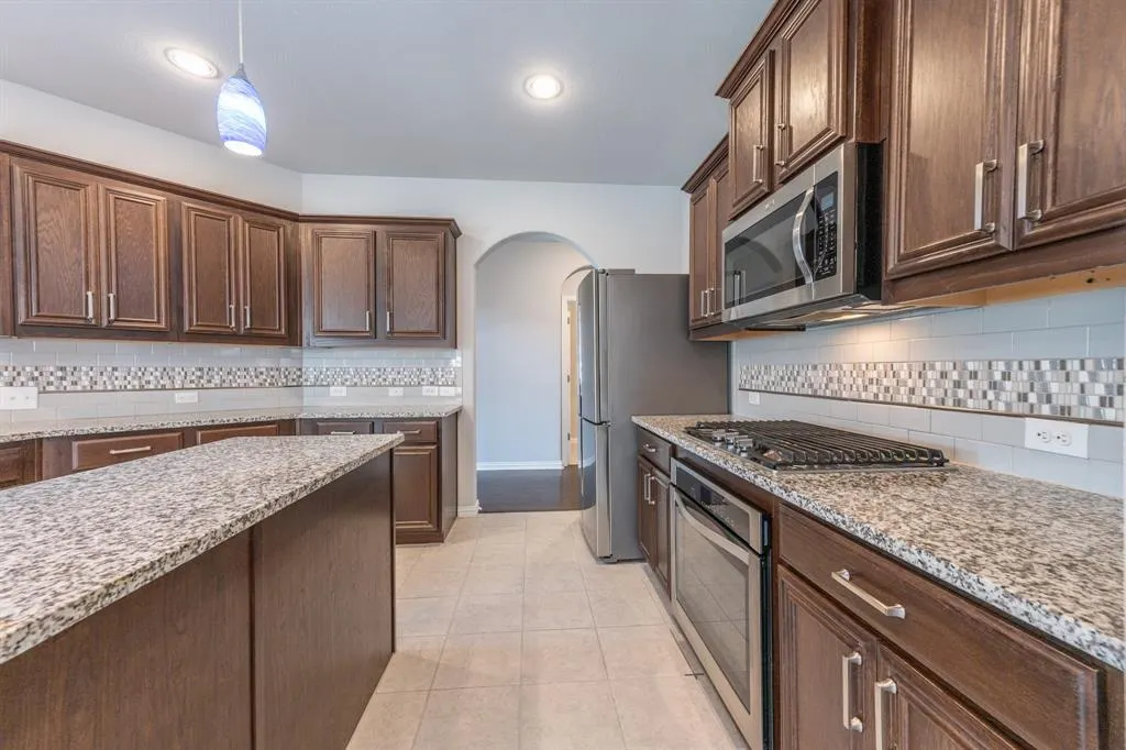 908 Birchwood Drive