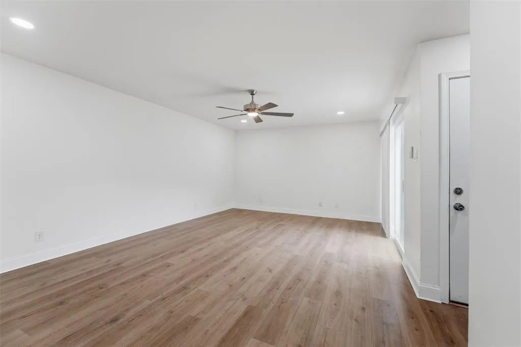 4643 Country Creek Drive #1092