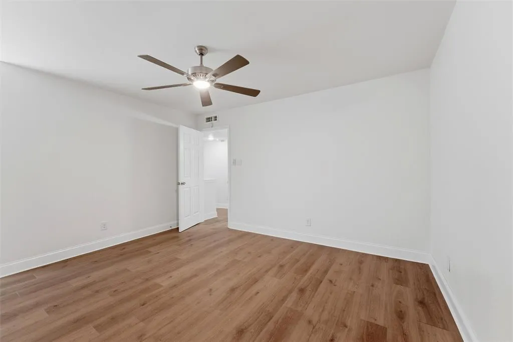 4643 Country Creek Drive #1092