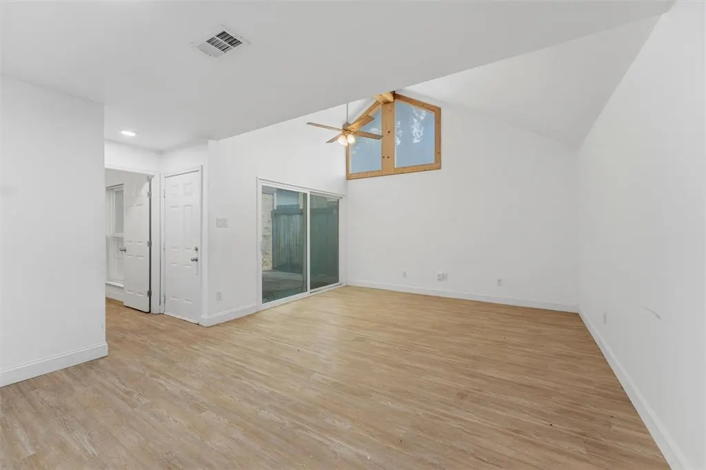 4643 Country Creek Drive #1092