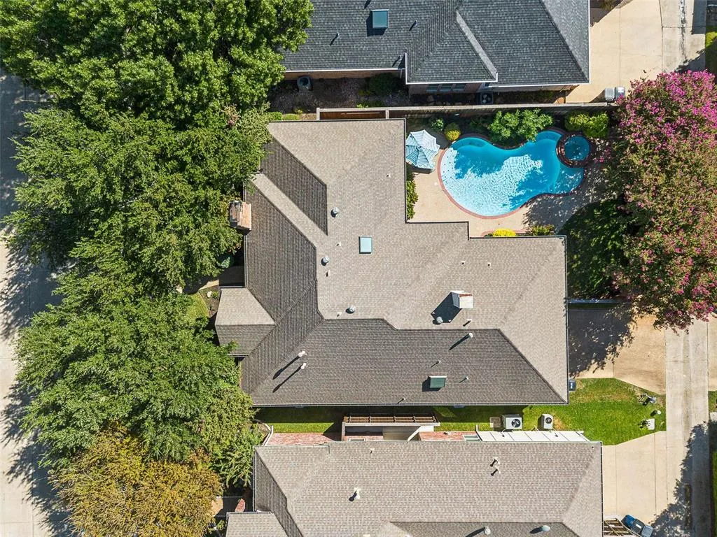 6716 Genstar Lane