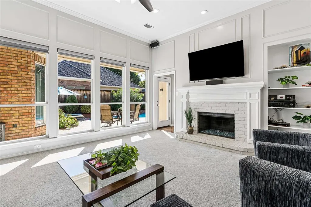 6716 Genstar Lane