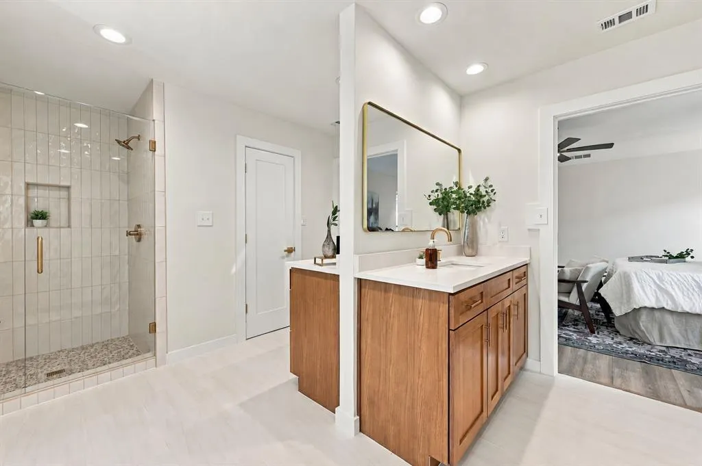 10255 Chimney Hill Lane