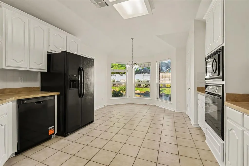 12373 Latigo Drive