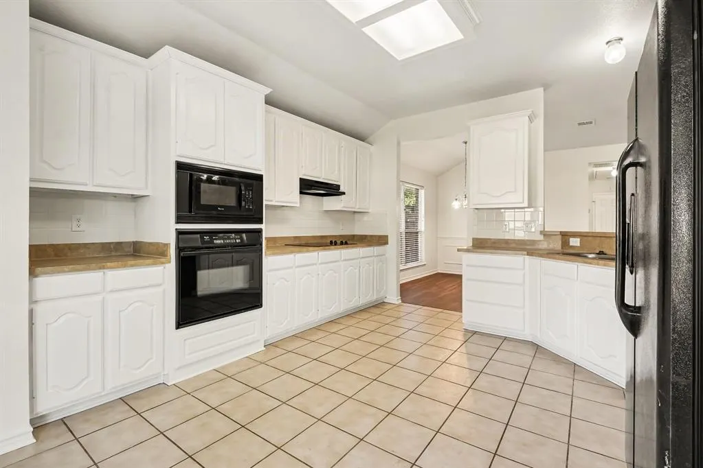 12373 Latigo Drive