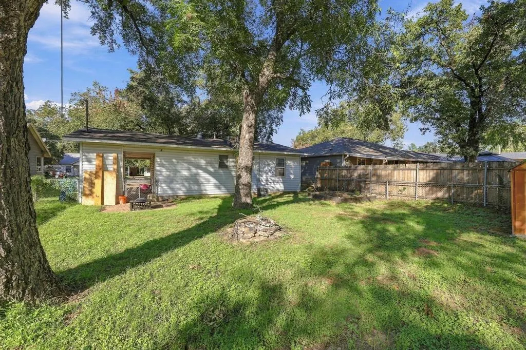 1014 W Florence Street