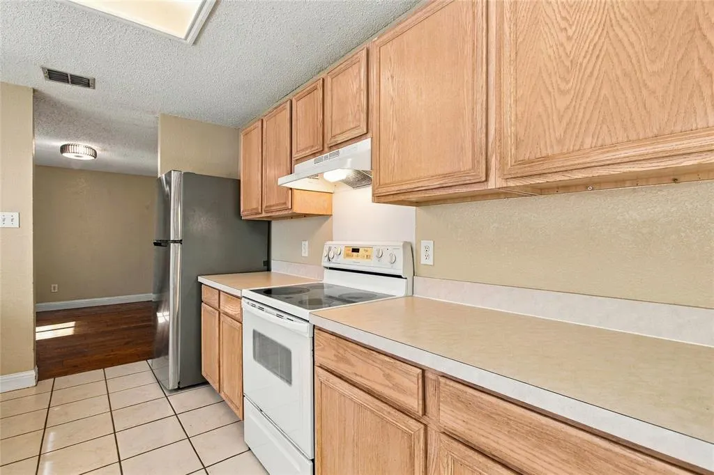 4120 Tupelo Trail