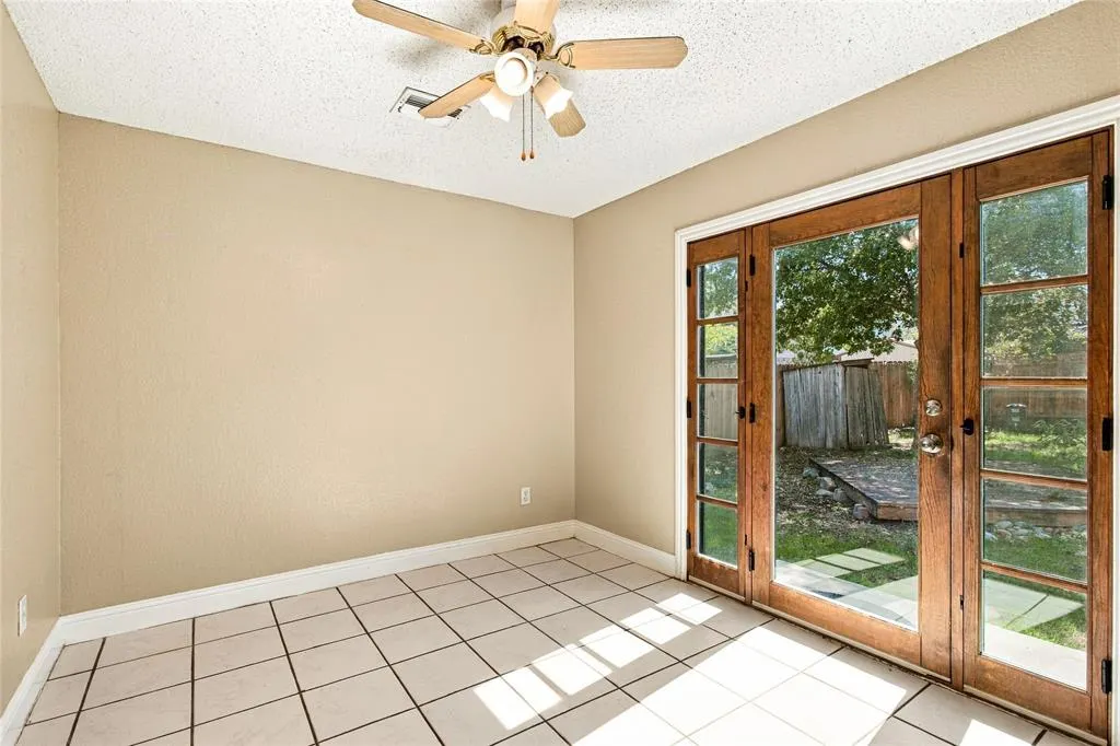 4120 Tupelo Trail