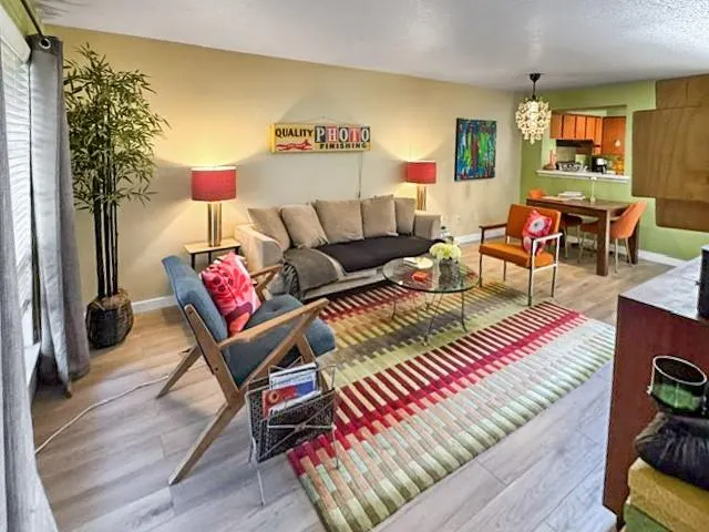 5311 Fleetwood Oaks Avenue #168