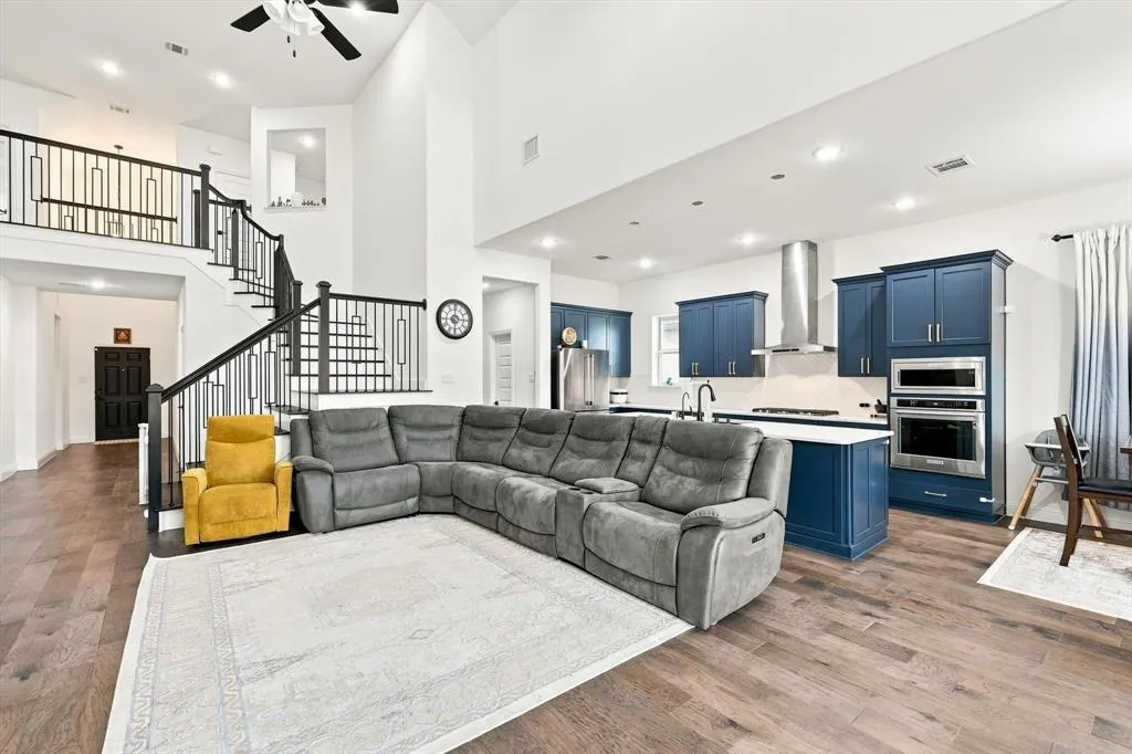 1717 Canals Drive