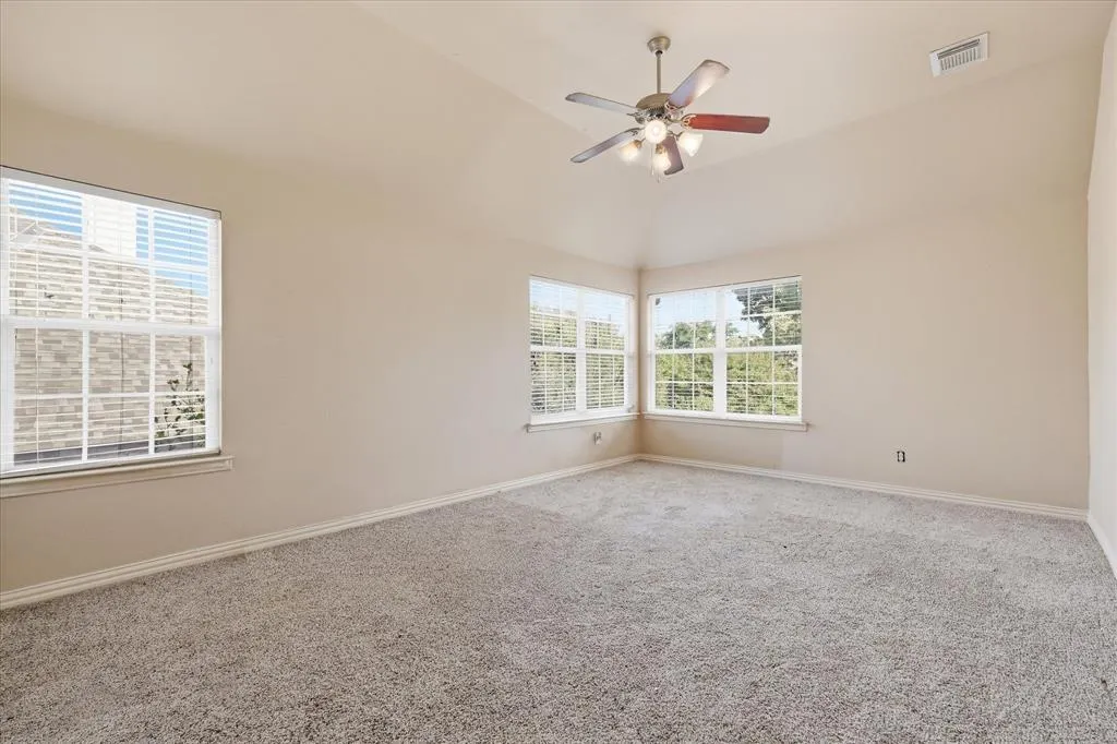 2621 Whispering Trail