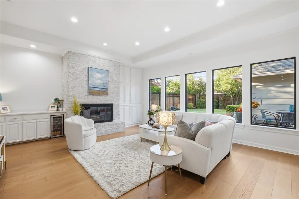 4115 Brooktree Lane