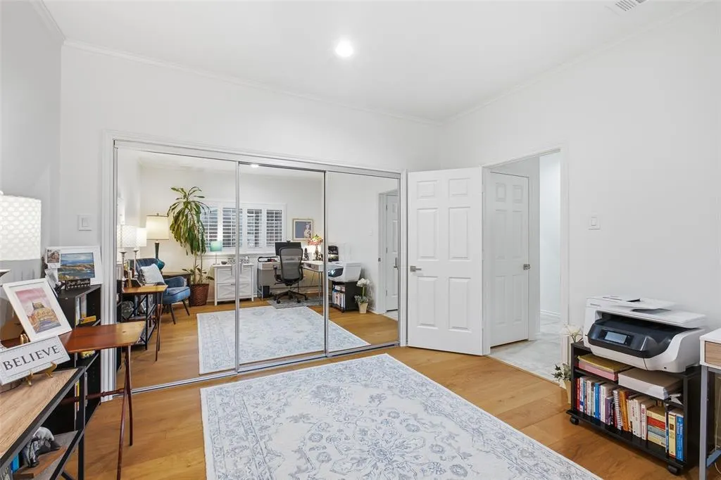 4115 Brooktree Lane