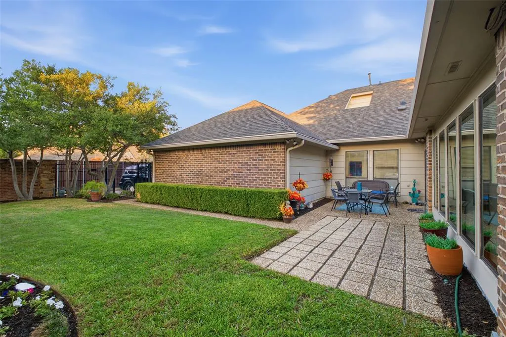 4115 Brooktree Lane