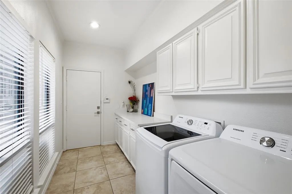 4115 Brooktree Lane