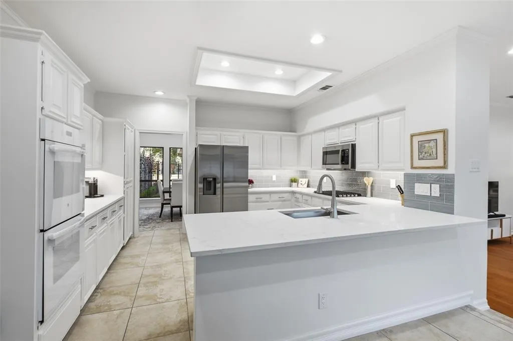 4115 Brooktree Lane