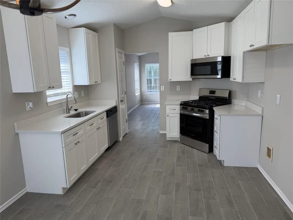 2901 Caladium Court