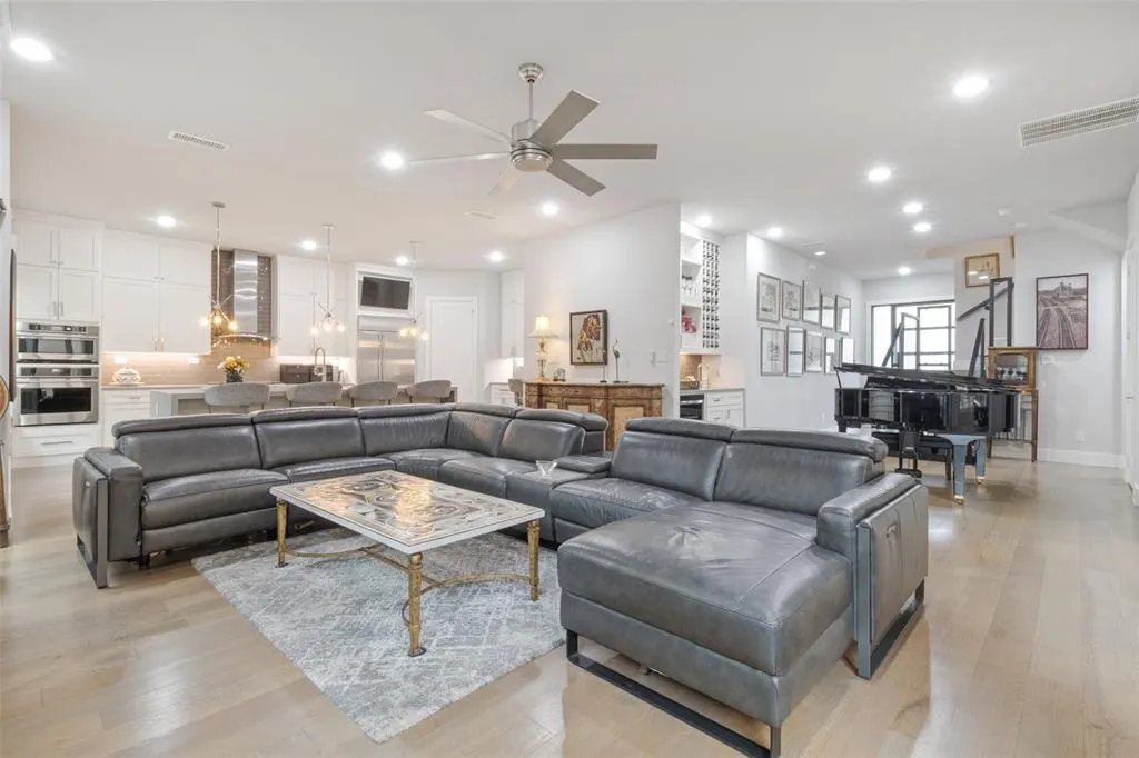 7265 Inwood Road