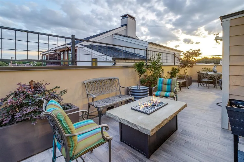 7265 Inwood Road