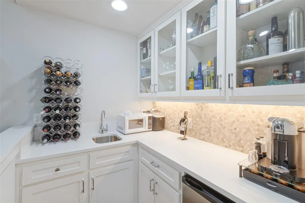7265 Inwood Road