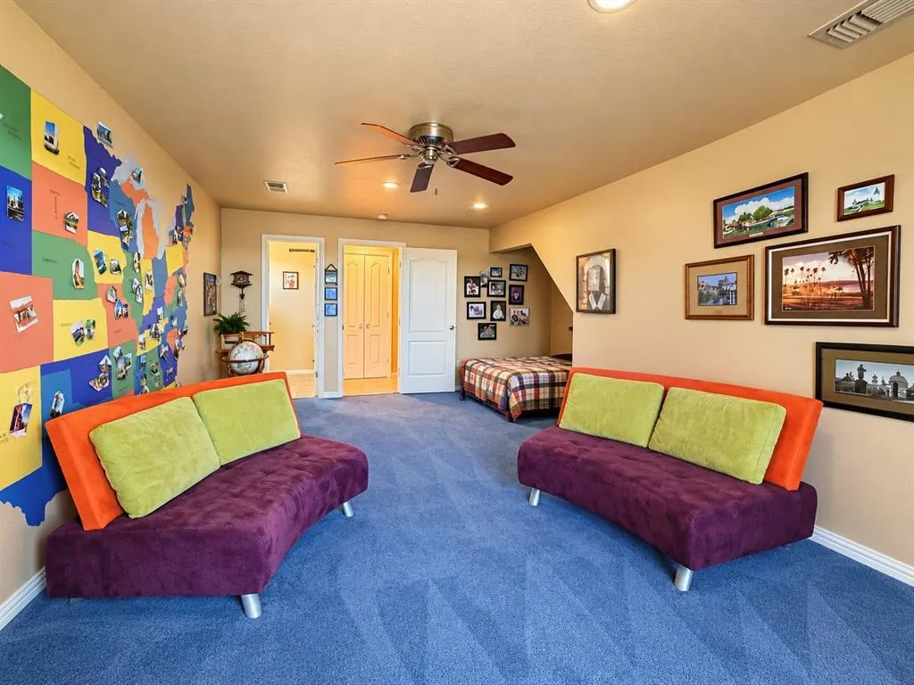 101 Cheyenne Trail S