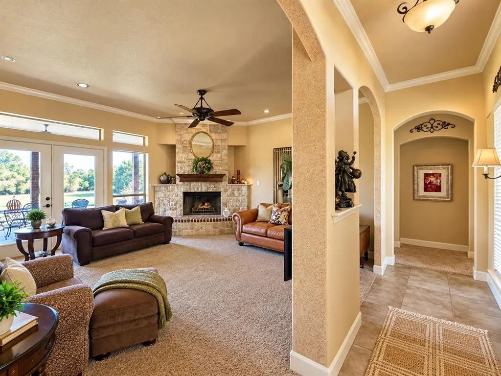 101 Cheyenne Trail S