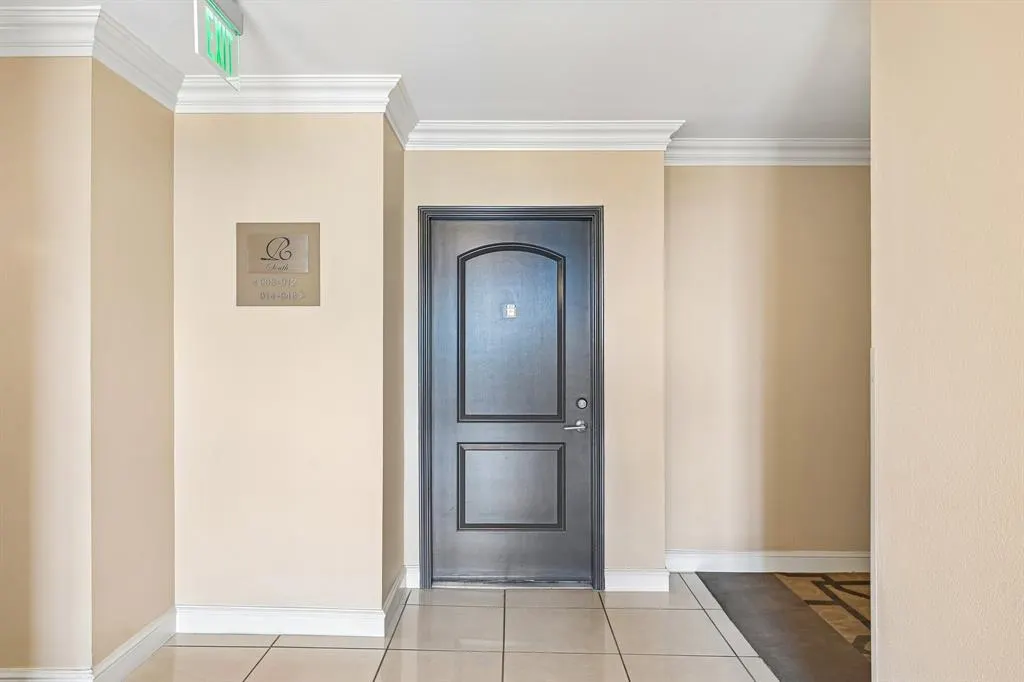 3225 Turtle Creek Boulevard #914