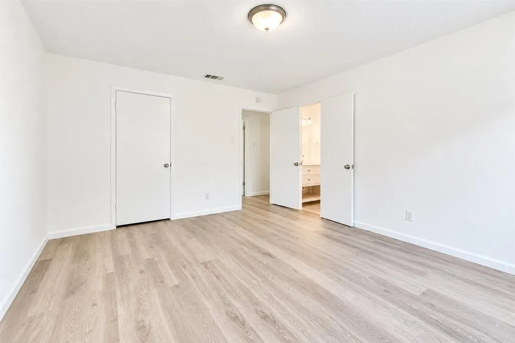 3508 Wildwood Circle