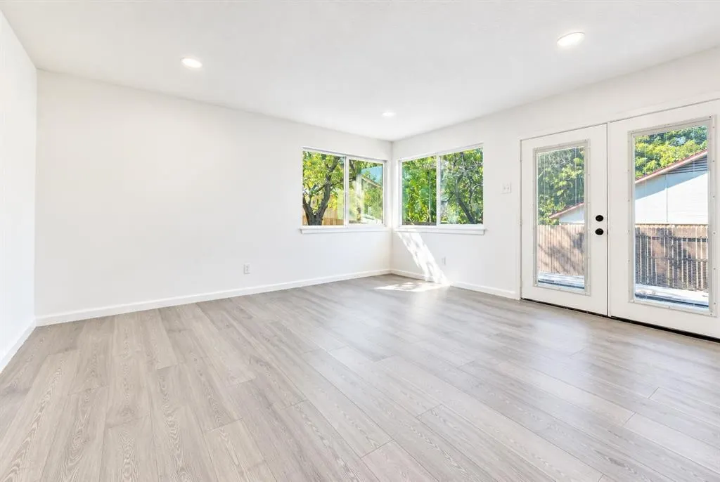 3508 Wildwood Circle