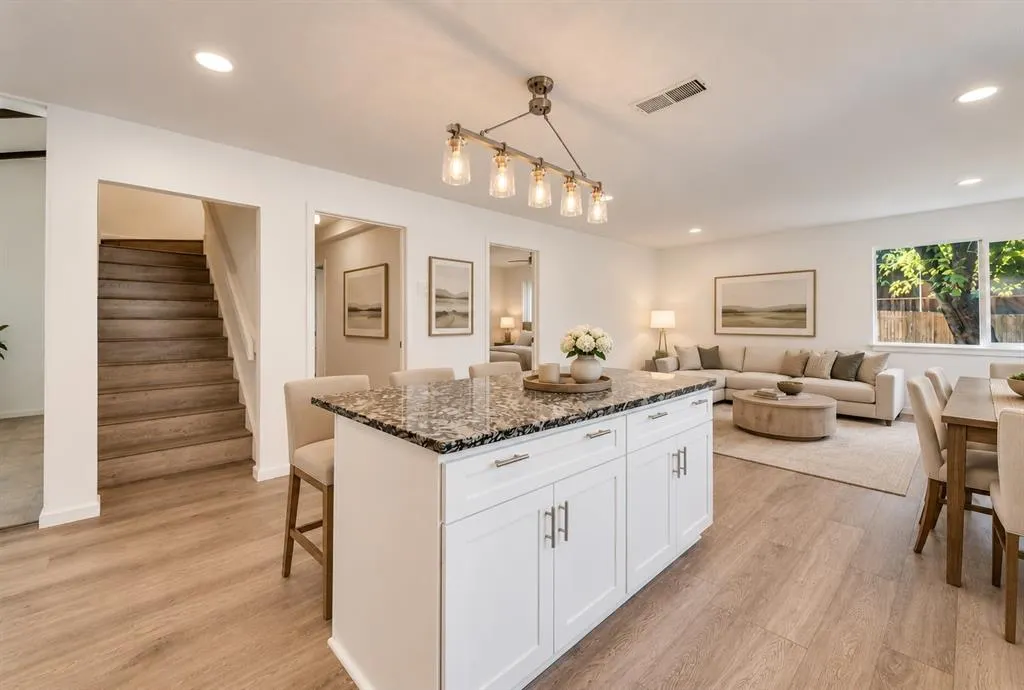 3508 Wildwood Circle