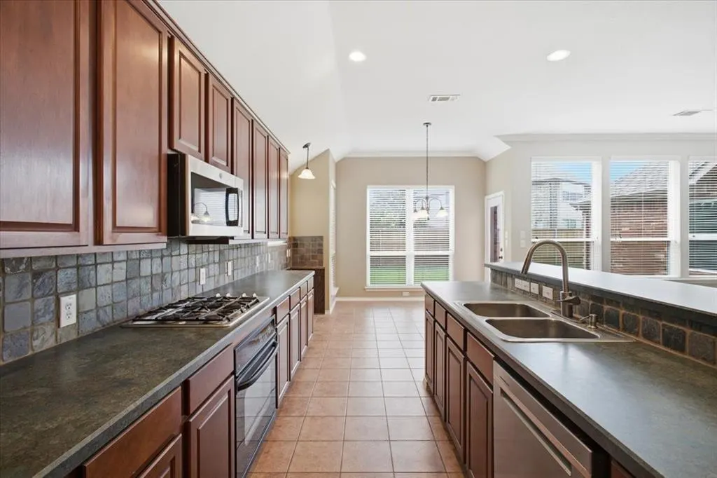 7605 Chadwick Drive