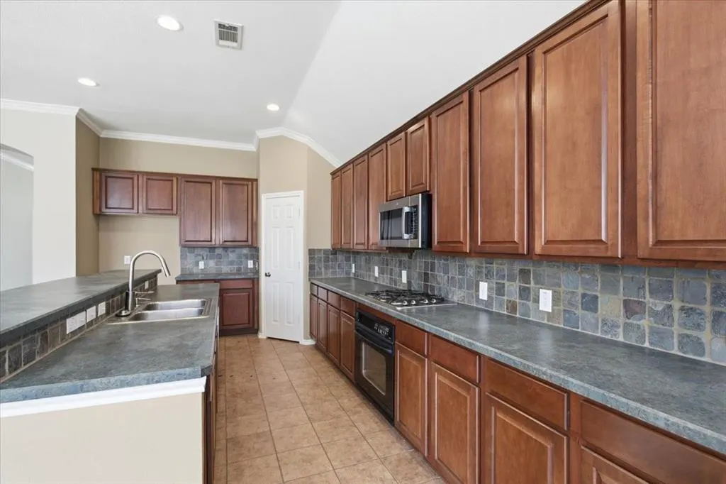7605 Chadwick Drive