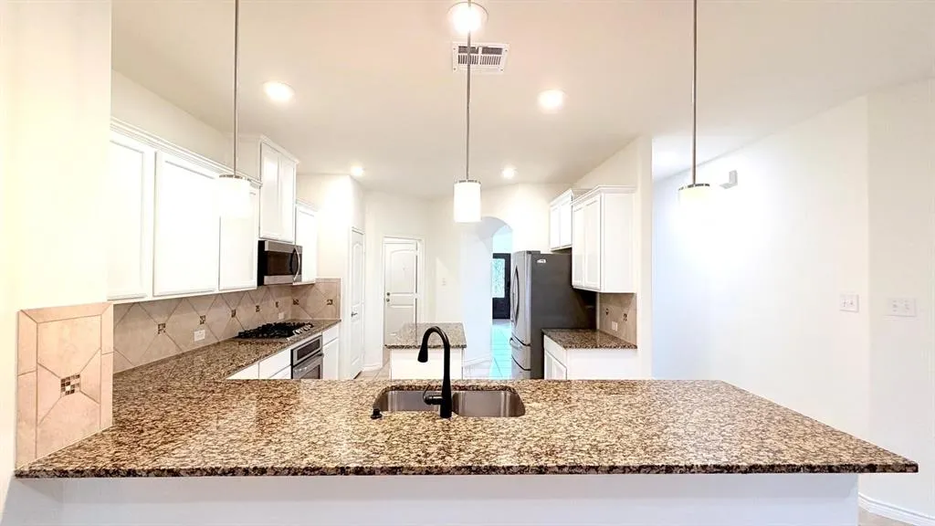10020 Kemah Place