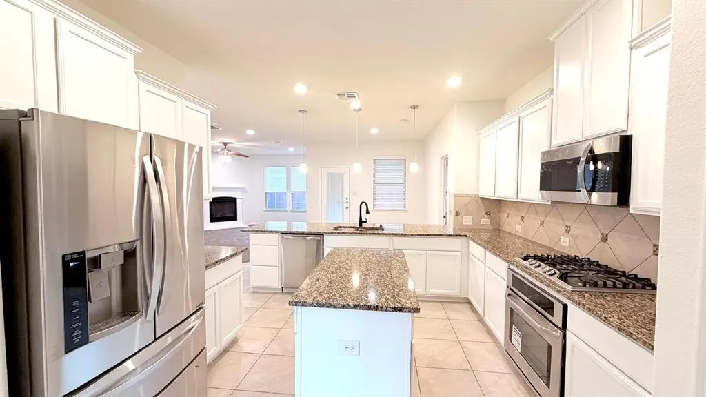 10020 Kemah Place