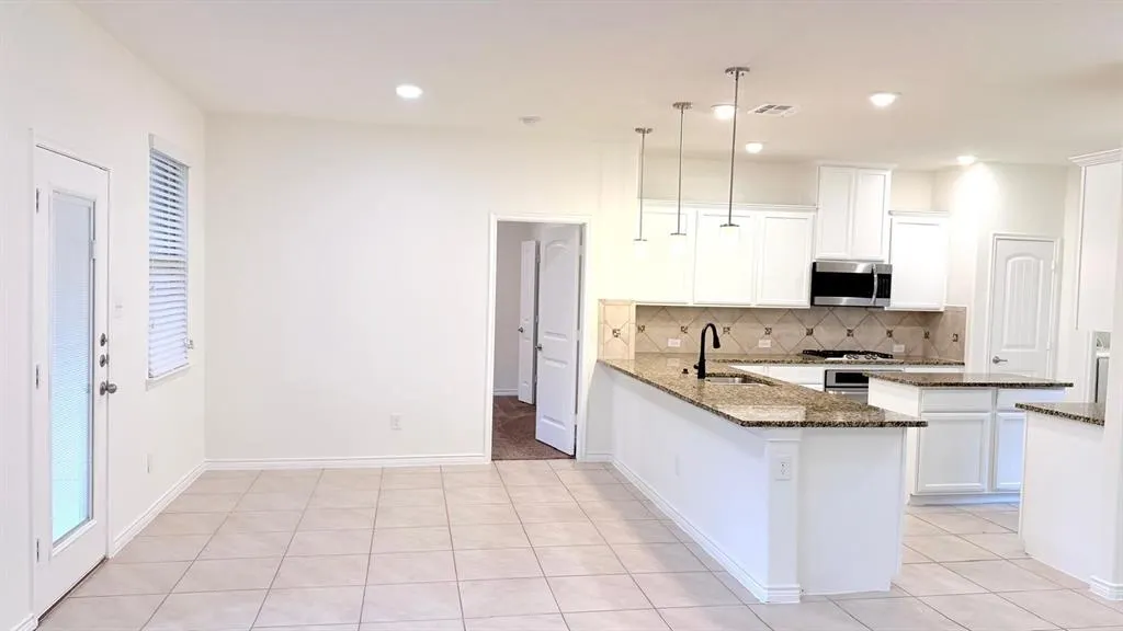 10020 Kemah Place