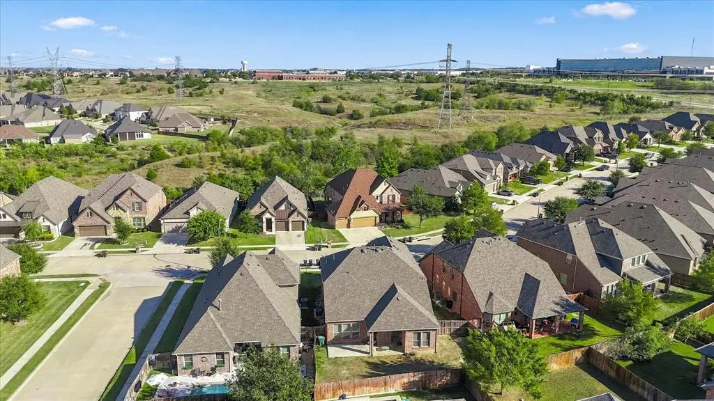 15529 Pioneer Bluff Trail