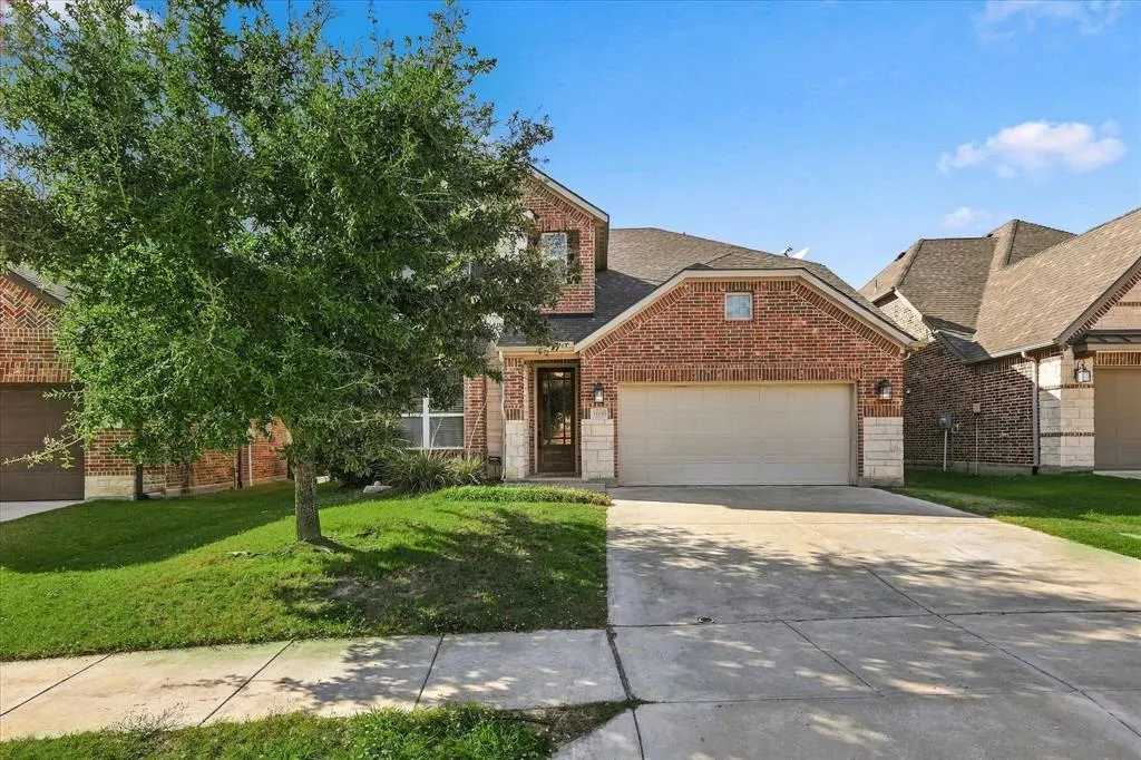 15529 Pioneer Bluff Trail