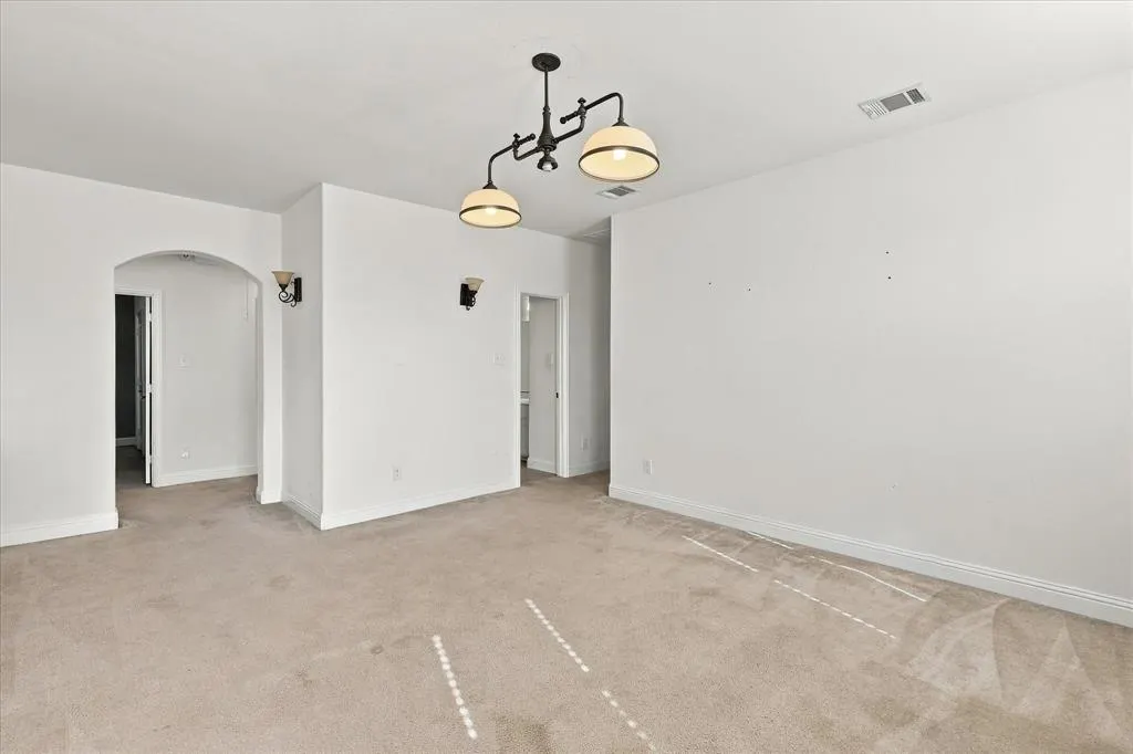 15529 Pioneer Bluff Trail