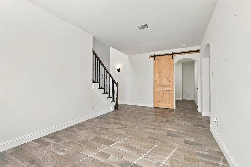 15529 Pioneer Bluff Trail