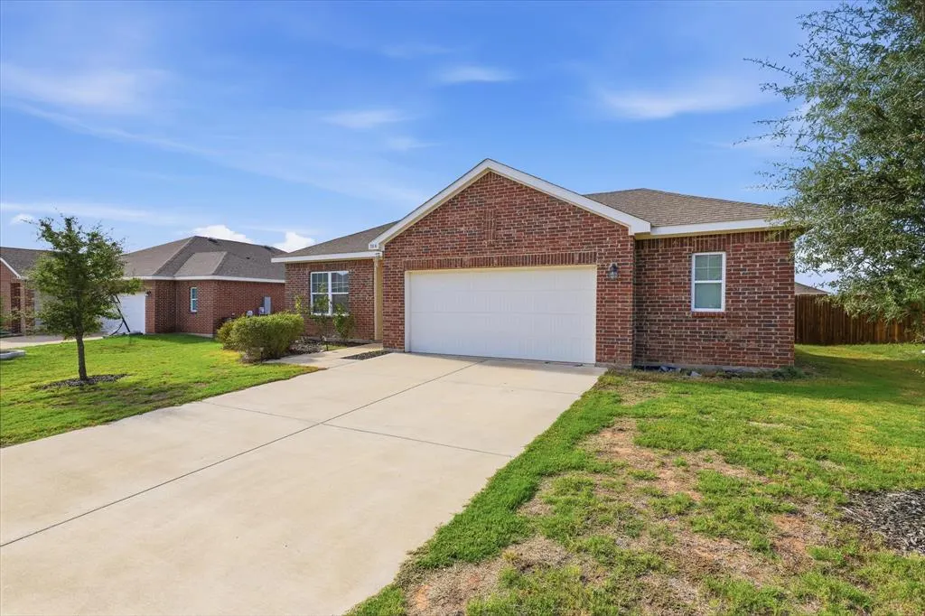 304 Sabine River Road