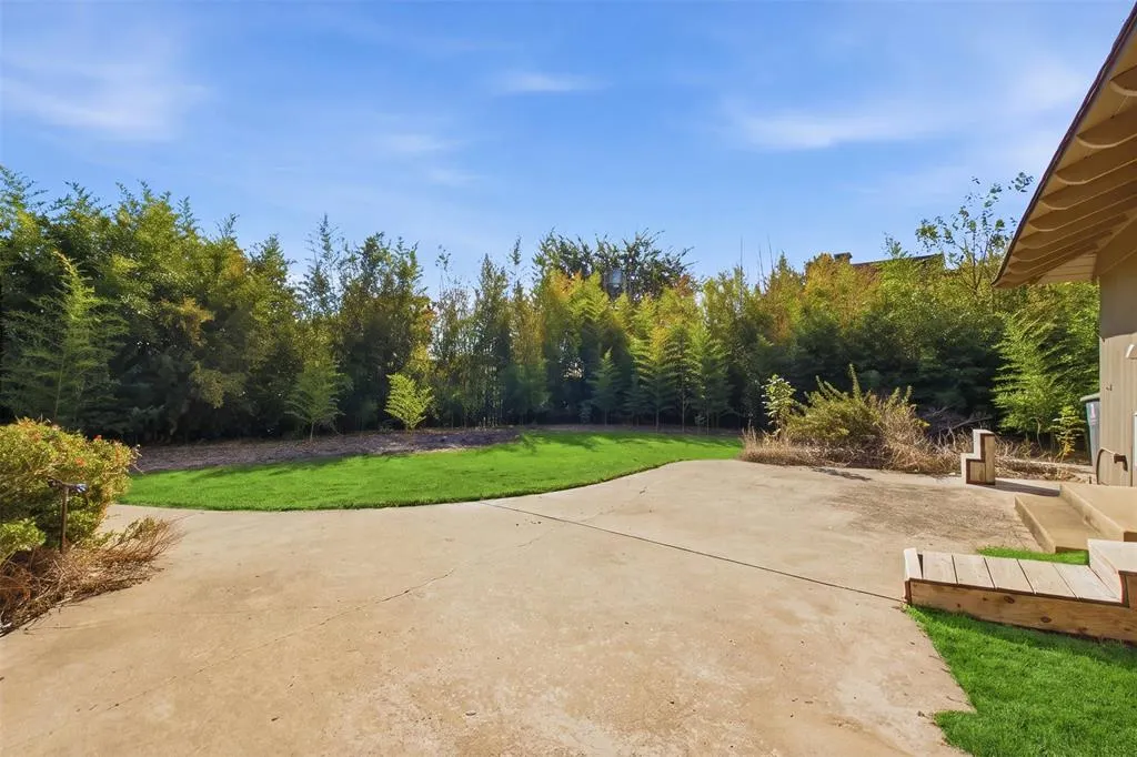 7606 Currin Drive