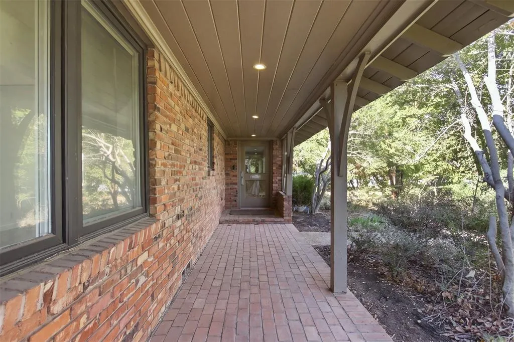 7606 Currin Drive