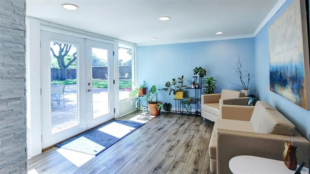 3230 Camelot Drive