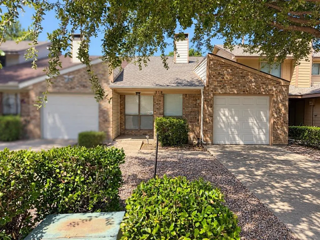 219 Mccarley Place