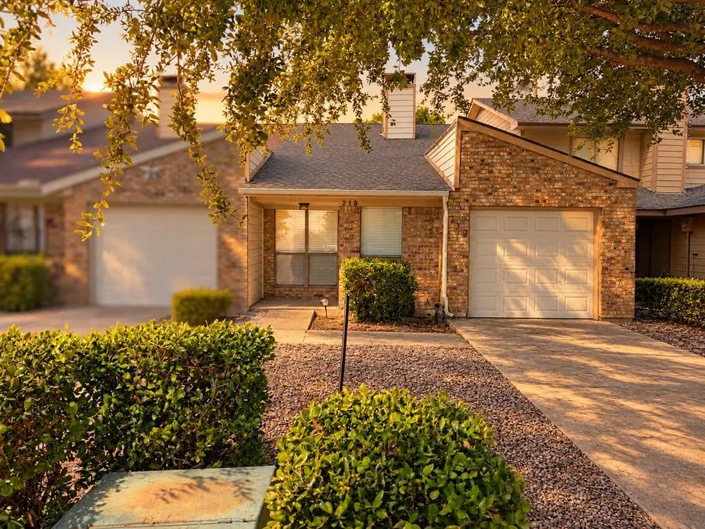 219 Mccarley Place